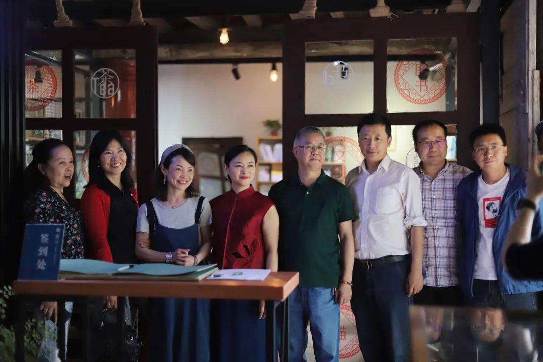 新澳2025正版資料免費公開龍門客，共創(chuàng)共享的未來之門，新澳2025正版資料免費公開，共創(chuàng)共享未來之門