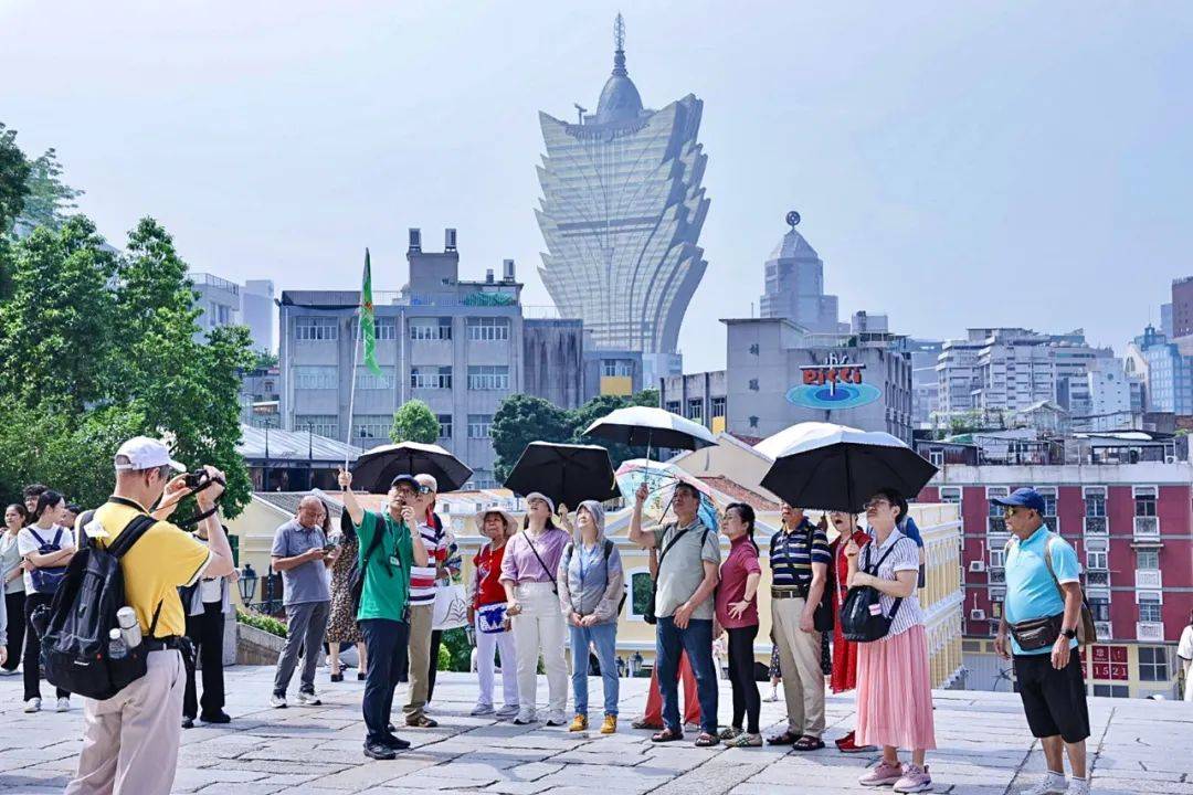 澳門最精準(zhǔn)免費資料大全旅游團，一站式解鎖你的澳門之旅，澳門旅游團一站式攻略，精準(zhǔn)免費資料大全，解鎖你的澳門之旅