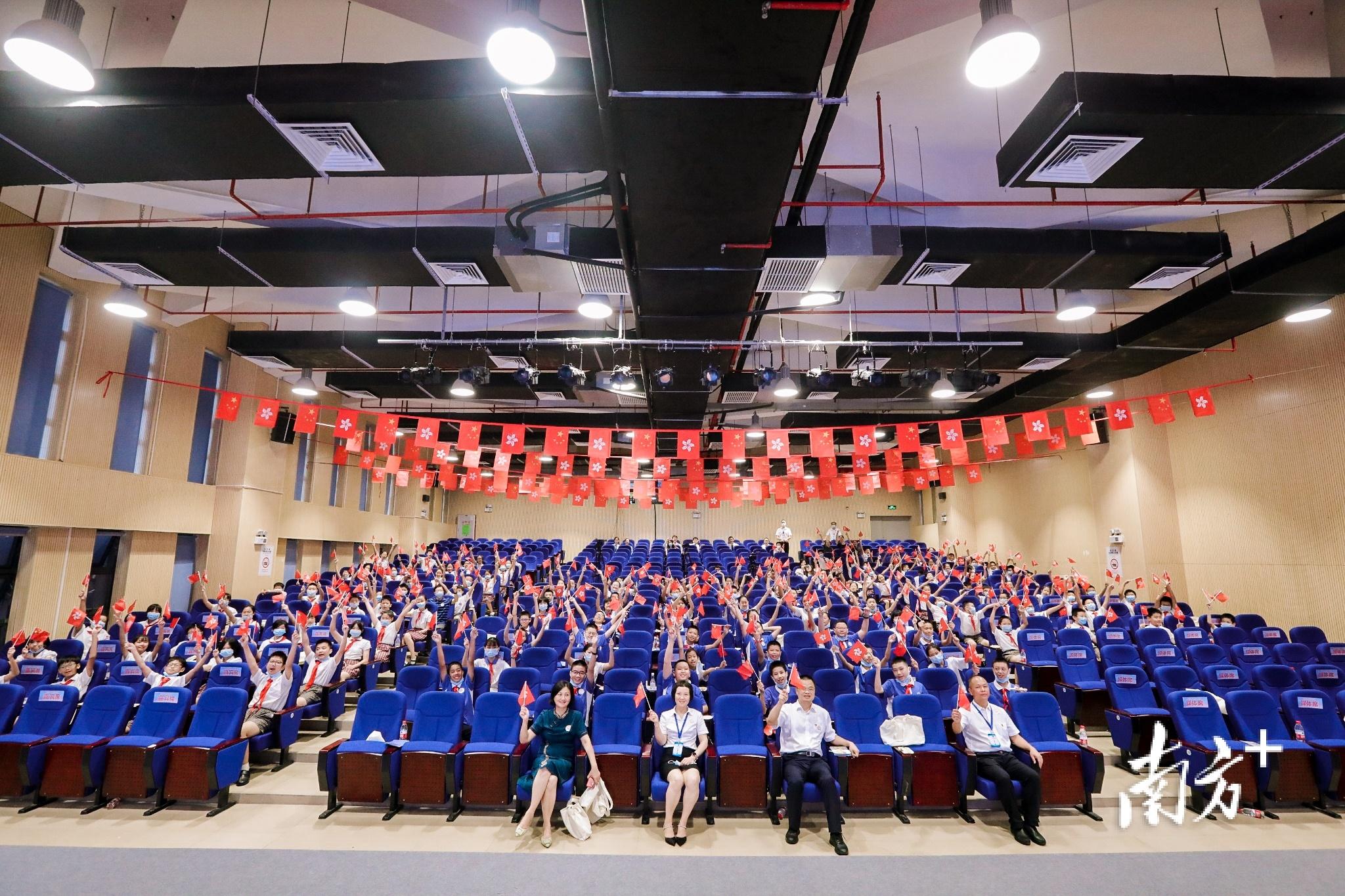 香港資料正版大全2025，專注于智能生態(tài)發(fā)展的前沿探索，香港資料正版大全2025，智能生態(tài)前沿探索的專注焦點(diǎn)
