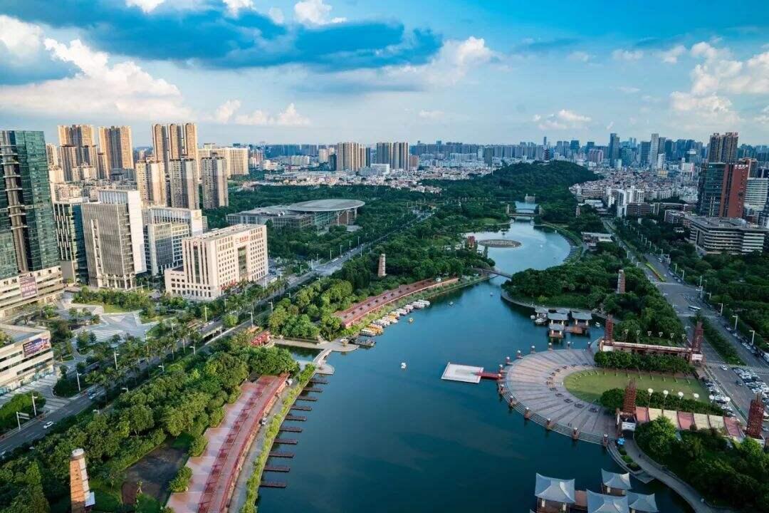 探索未來(lái)之門，2025新澳門精準(zhǔn)免費(fèi)大全，探索未來(lái)之門，2025新澳門精準(zhǔn)免費(fèi)大全概覽