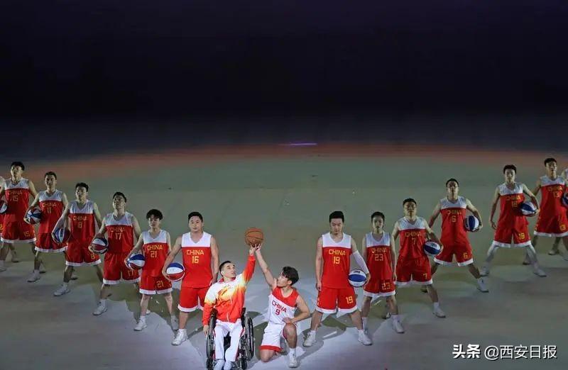 揭秘未來，探索澳門未來走向與娛樂新動(dòng)向——關(guān)于澳門今晚開什么的猜想與預(yù)測(cè)，澳門未來走向與娛樂新動(dòng)向，揭秘未來與今晚開什么的猜想預(yù)測(cè)